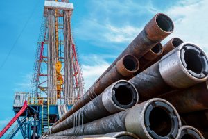 Piping on an oil and gas drilling rig